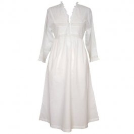 vitt nattlinne med spetsdetaljer one size engelska nattkläder i romantisk stil