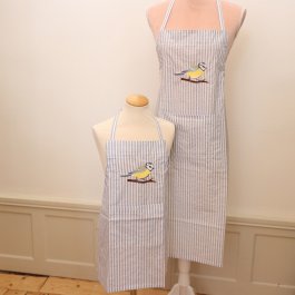 mummy & me aprons förkläden för barn stort utbud av barnförkläden med svensk design i lantlig stil