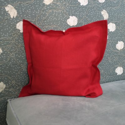 Pillowcase Silvia red, 45 x 45 cm